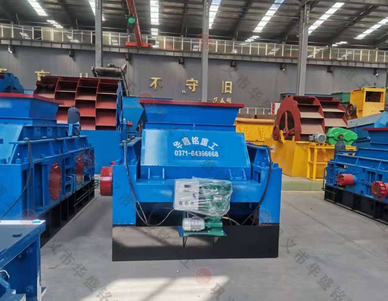 黃(huang)銅鑛破碎(sui)機